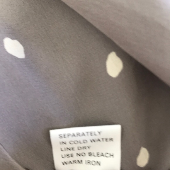 Beautiful Anina 100% Silk Dress - Picture 6 of 6